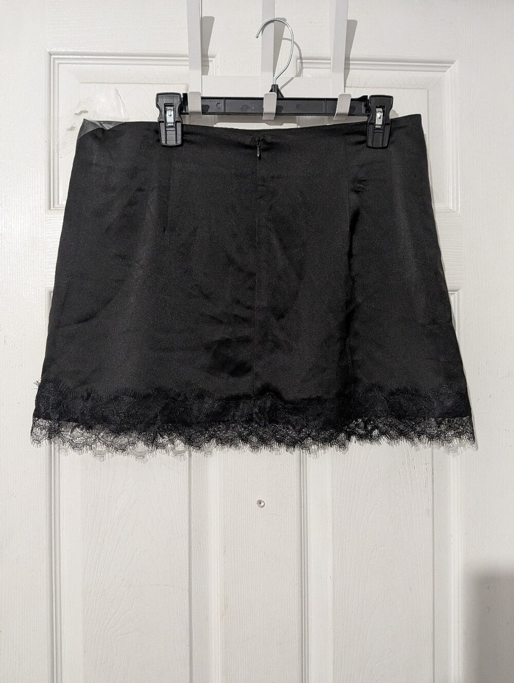 Commense Lace Trim Slit Mini Skirt - Picture 13 of 15